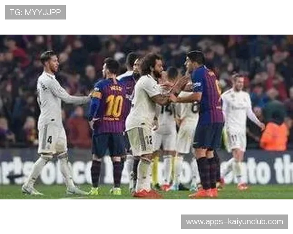 皇家马德里外线推进压迫感如潮水般覆盖 皇家马德里外线推进压迫感如潮水般覆盖